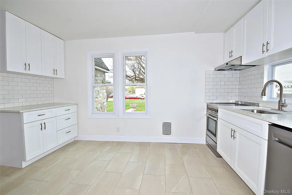 229 14th Street West Babylon NY 11704