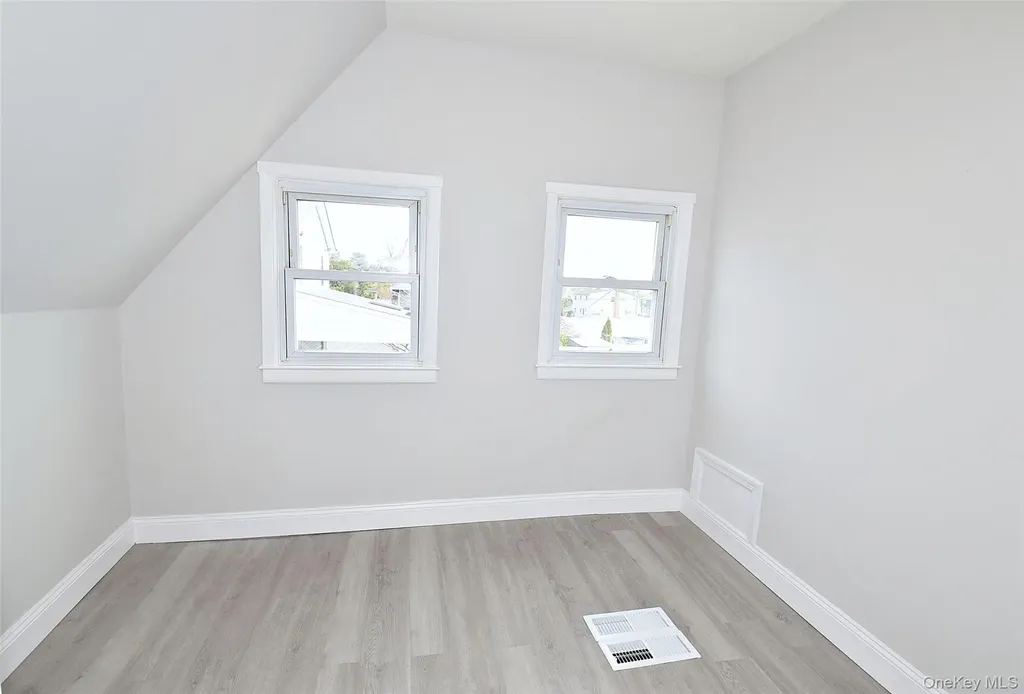 229 14th Street West Babylon NY 11704