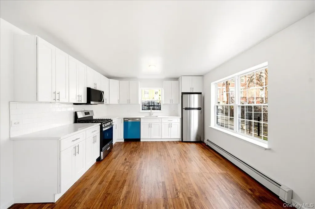 82 Morningside Avenue Yonkers NY 10703