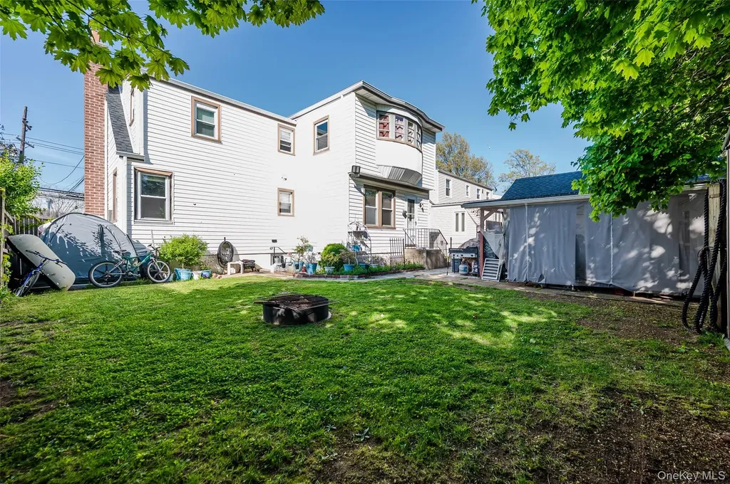 126 Scranton Avenue Lynbrook NY 11563