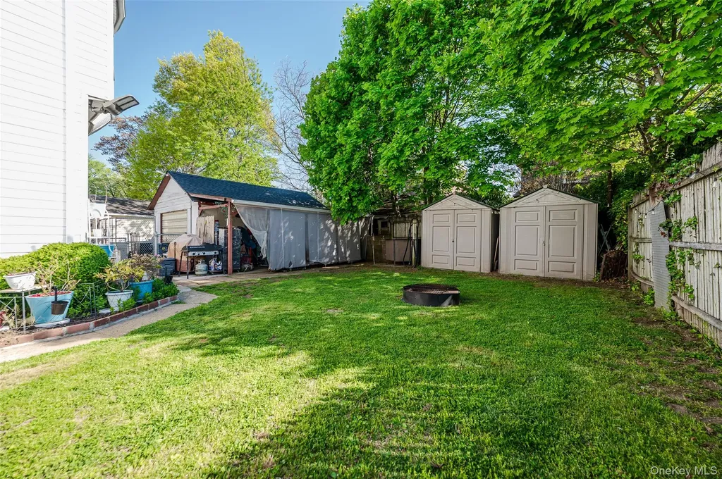 126 Scranton Avenue Lynbrook NY 11563