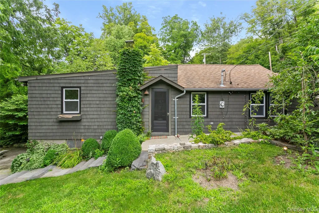 392 Main Street Cold Spring NY 10516