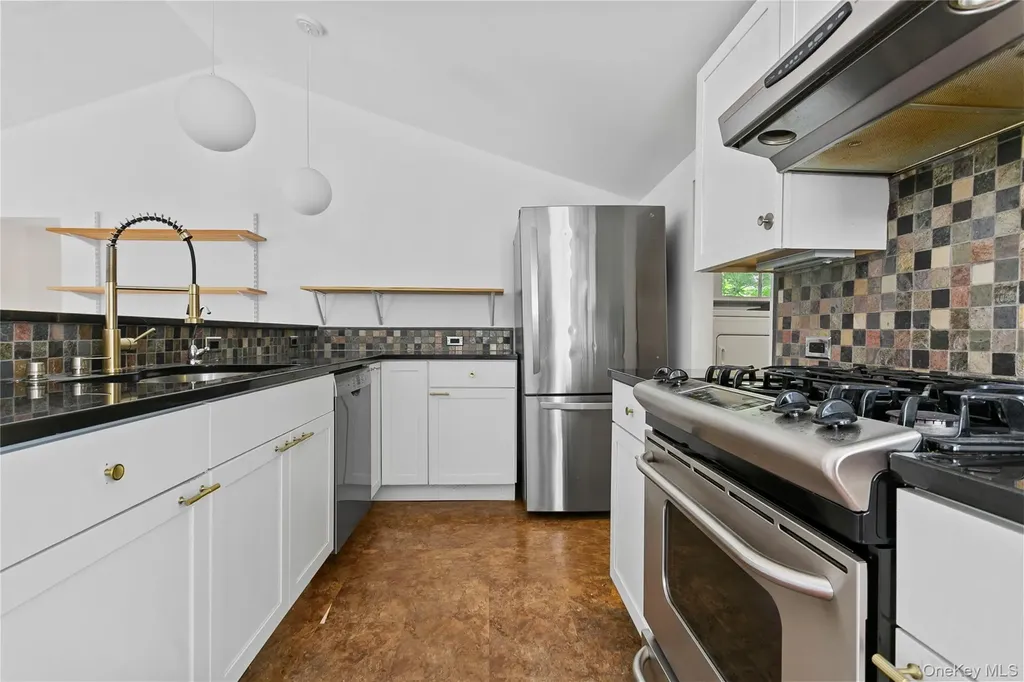 392 Main Street Cold Spring NY 10516