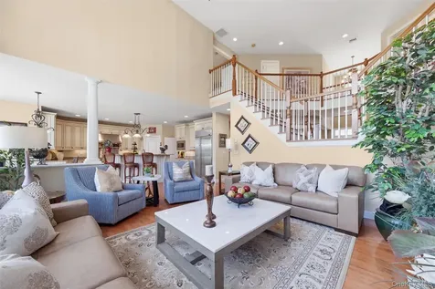 226 Buttonwood Way Hopewell Junction NY 12533