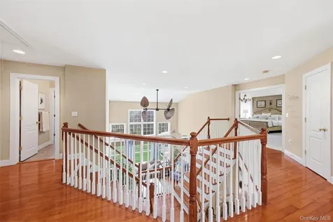 226 Buttonwood Way Hopewell Junction NY 12533