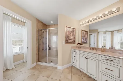 226 Buttonwood Way Hopewell Junction NY 12533