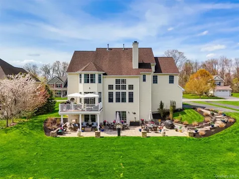 226 Buttonwood Way Hopewell Junction NY 12533