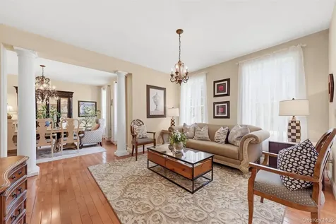 226 Buttonwood Way Hopewell Junction NY 12533