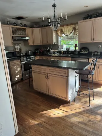 43 N Cozine Road Manorville NY 11949
