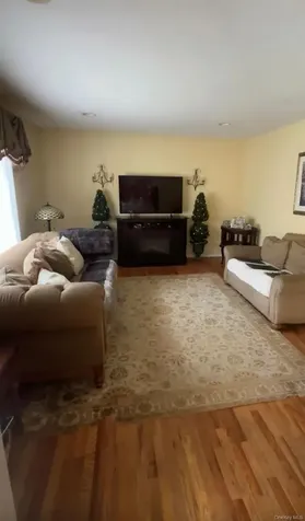 43 N Cozine Road Manorville NY 11949