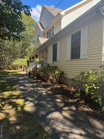 43 N Cozine Road Manorville NY 11949