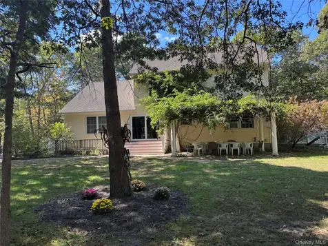 43 N Cozine Road Manorville NY 11949