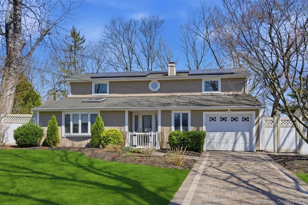 3 Rocket Court Selden NY 11784