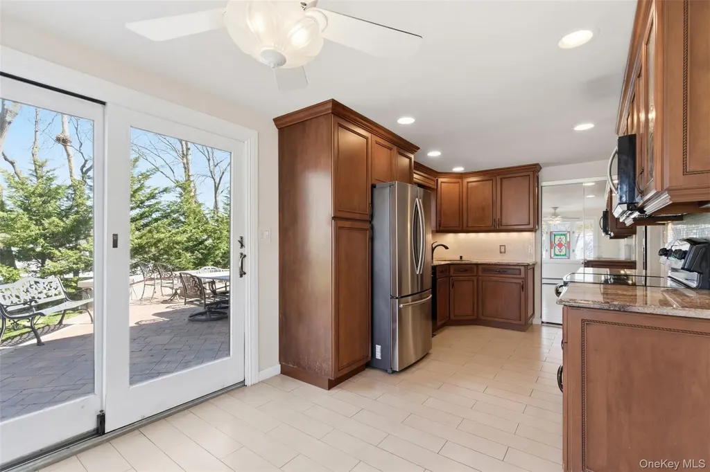3 Rocket Court Selden NY 11784