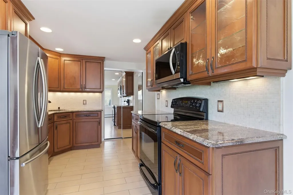 3 Rocket Court Selden NY 11784
