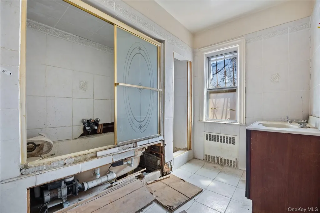 4614 Avenue I Brooklyn NY 11234