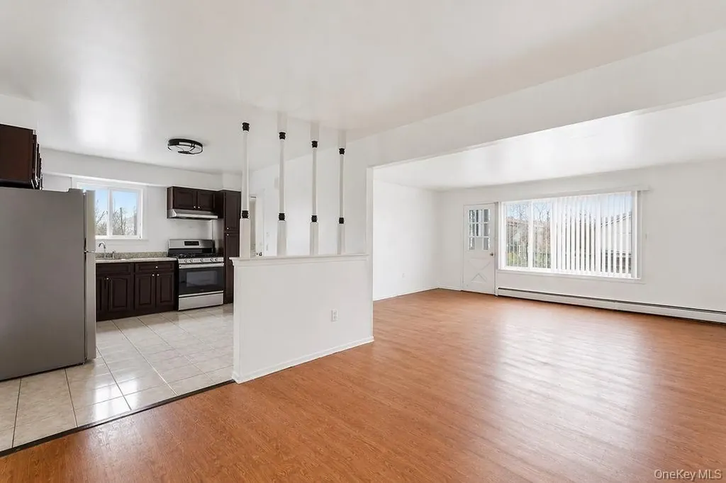 78-02 151st Avenue Howard Beach NY 11414