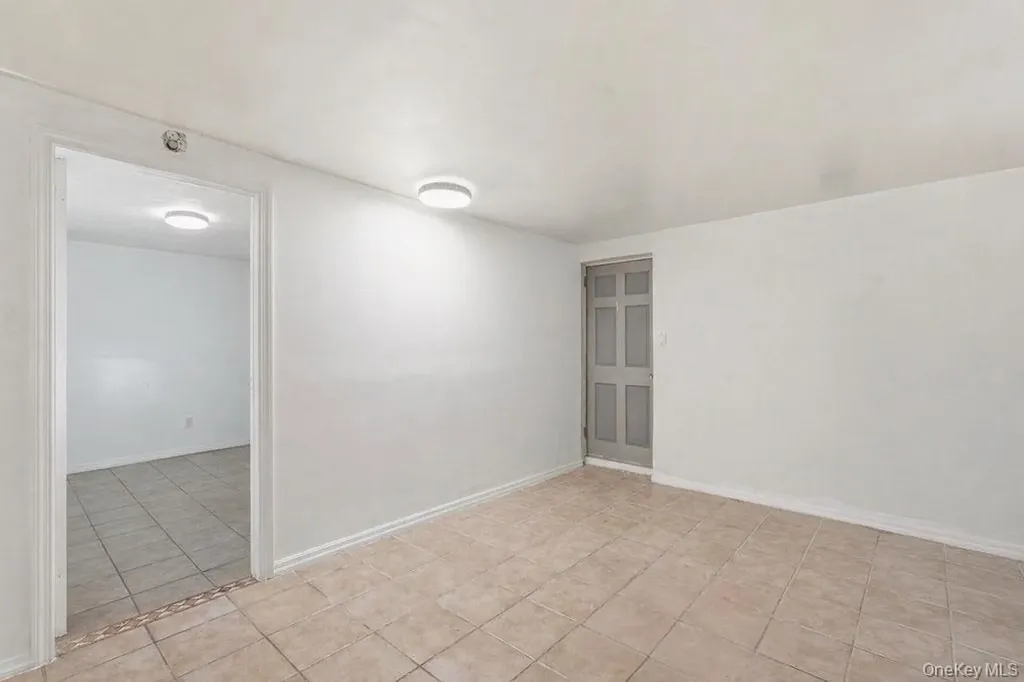 78-02 151st Avenue Howard Beach NY 11414