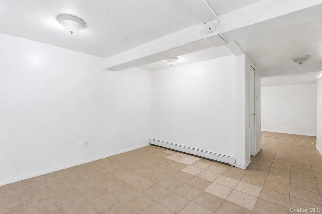 78-02 151st Avenue Howard Beach NY 11414
