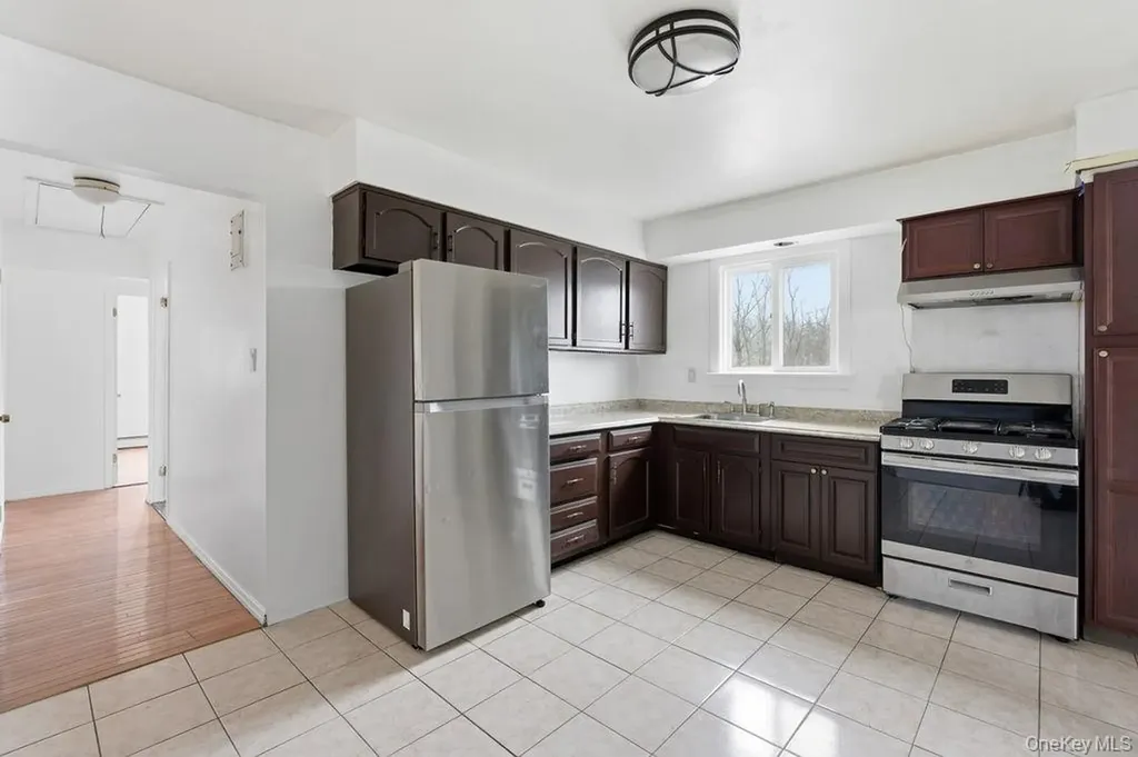 78-02 151st Avenue Howard Beach NY 11414