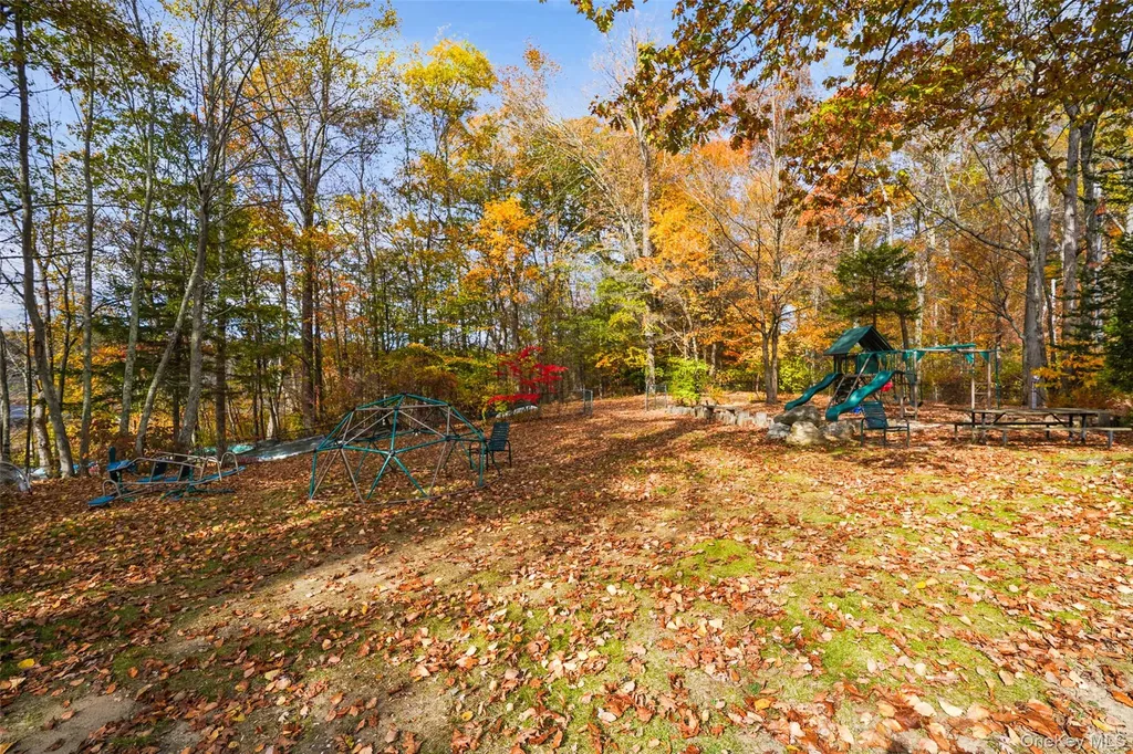 153 Lake Kitchawan Drive South Salem NY 10590