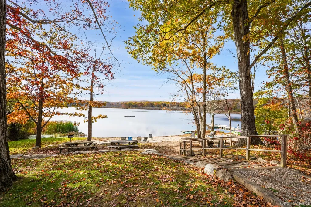 153 Lake Kitchawan Drive South Salem NY 10590