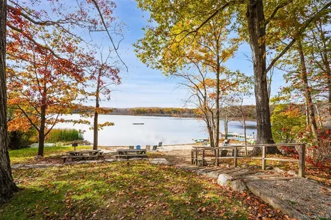 153 Lake Kitchawan Drive South Salem NY 10590
