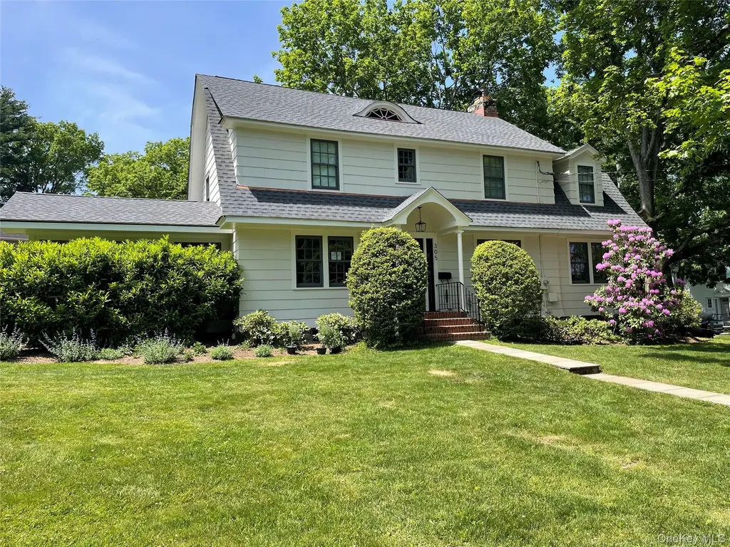 305 S Barry Avenue Mamaroneck NY 10543