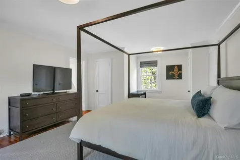 305 S Barry Avenue Mamaroneck NY 10543