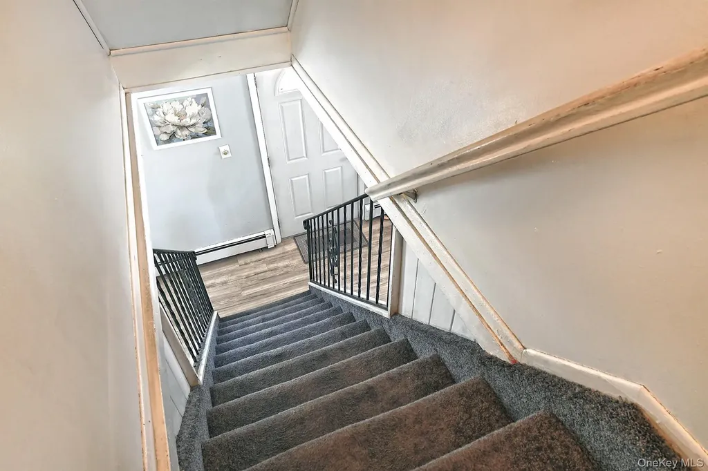 74 Rope Lane Levittown NY 11756