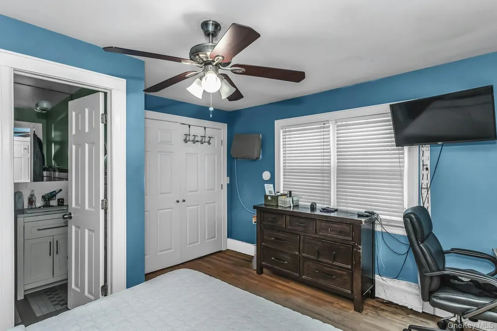 414 E Olive Street Long Beach NY 11561