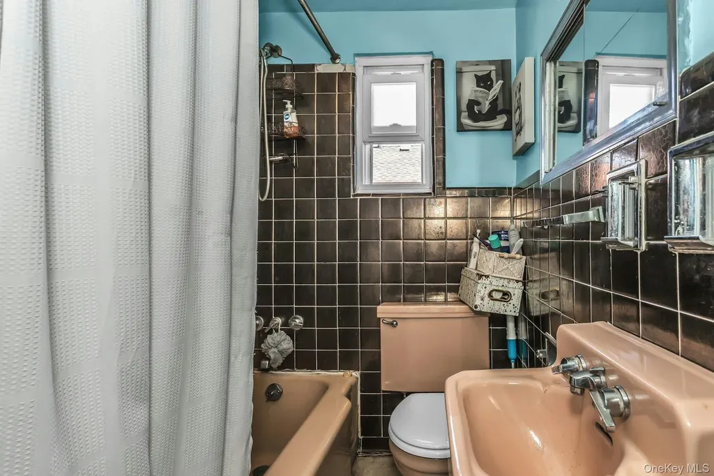 414 E Olive Street Long Beach NY 11561