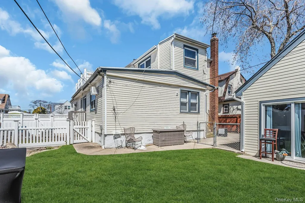 414 E Olive Street Long Beach NY 11561