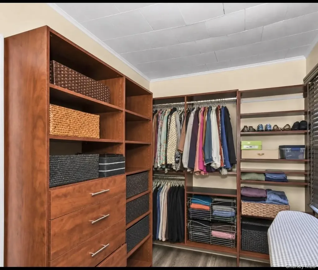 414 E Olive Street Long Beach NY 11561