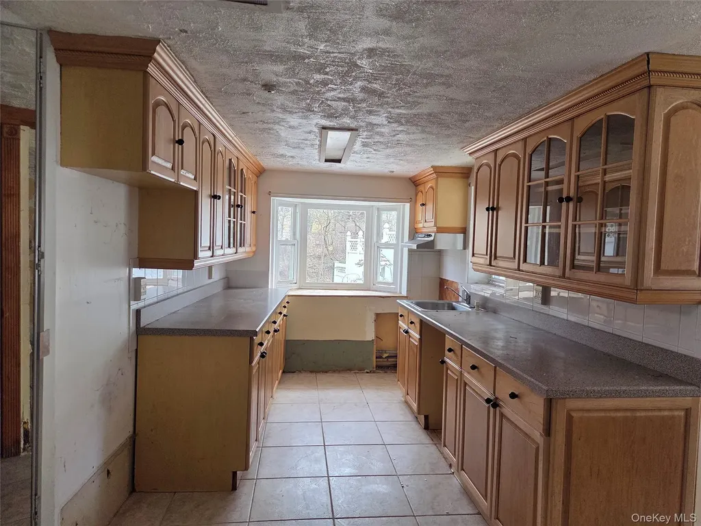 12 Dogwood Road Wading River NY 11792