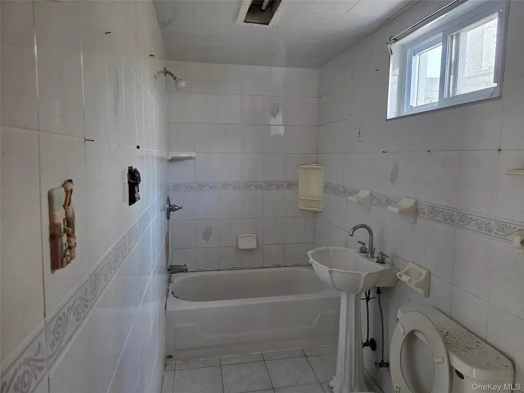12 Dogwood Road Wading River NY 11792