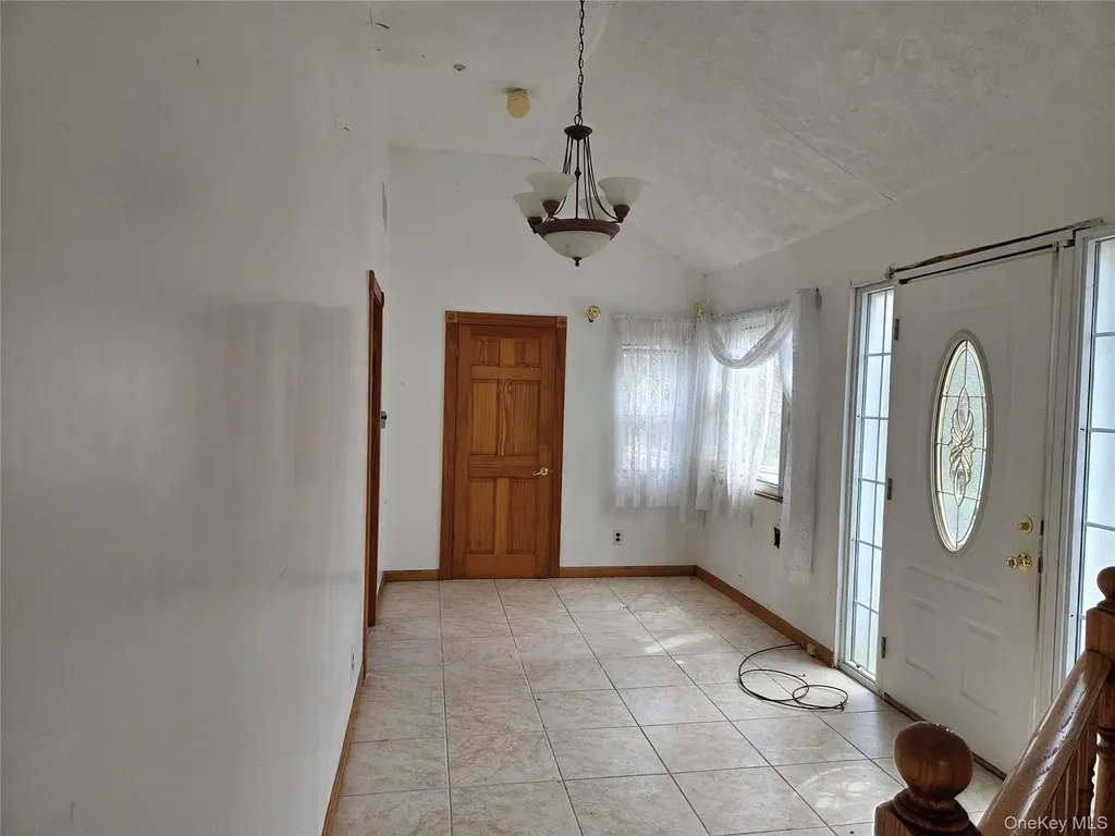 12 Dogwood Road Wading River NY 11792