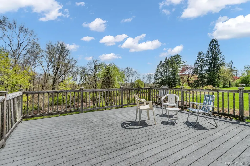 10 Otha Drive Katonah NY 10536
