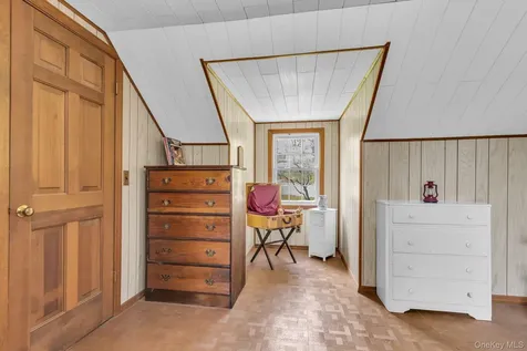 10 Otha Drive Katonah NY 10536