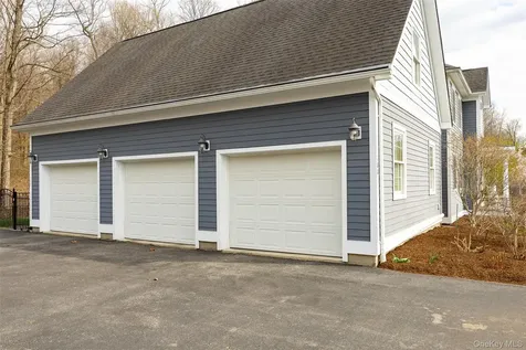 100 Huyler Drive Hyde Park NY 12538