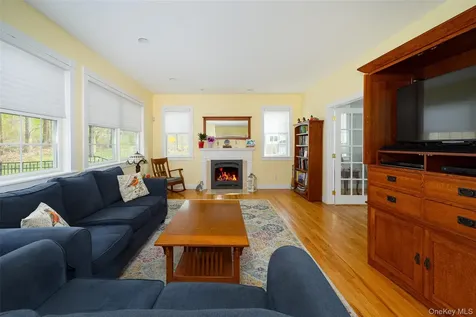 100 Huyler Drive Hyde Park NY 12538