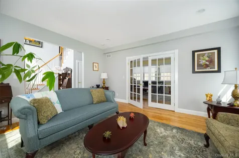 100 Huyler Drive Hyde Park NY 12538