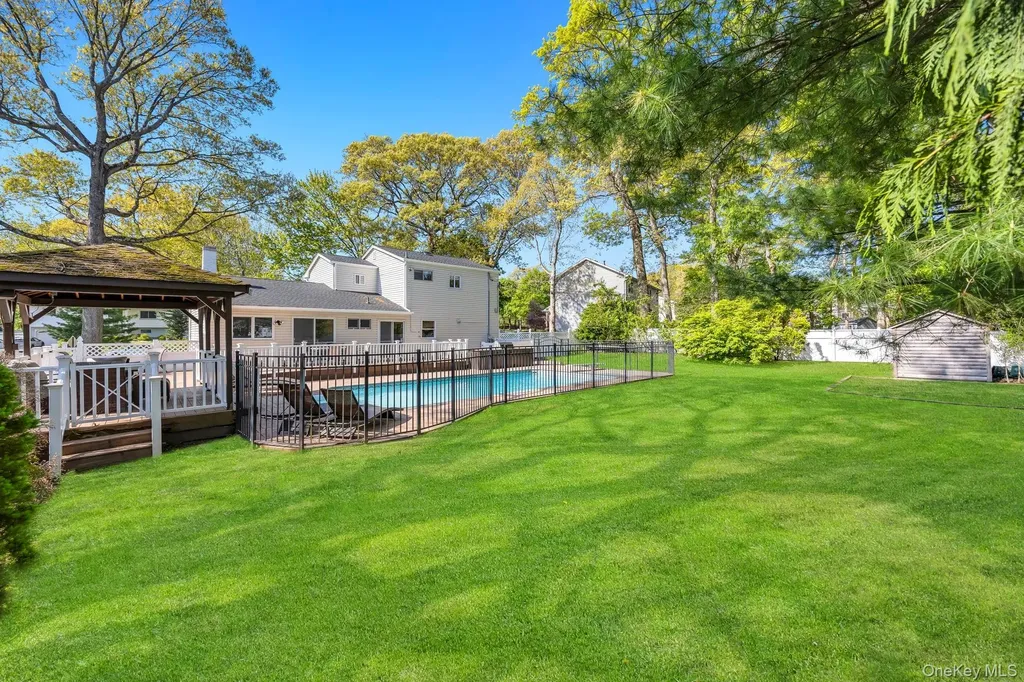 116 Gannet Drive Commack NY 11725