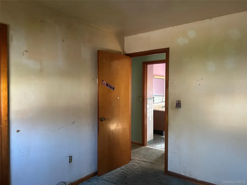 91 Myrtle Avenue New Windsor NY 12553