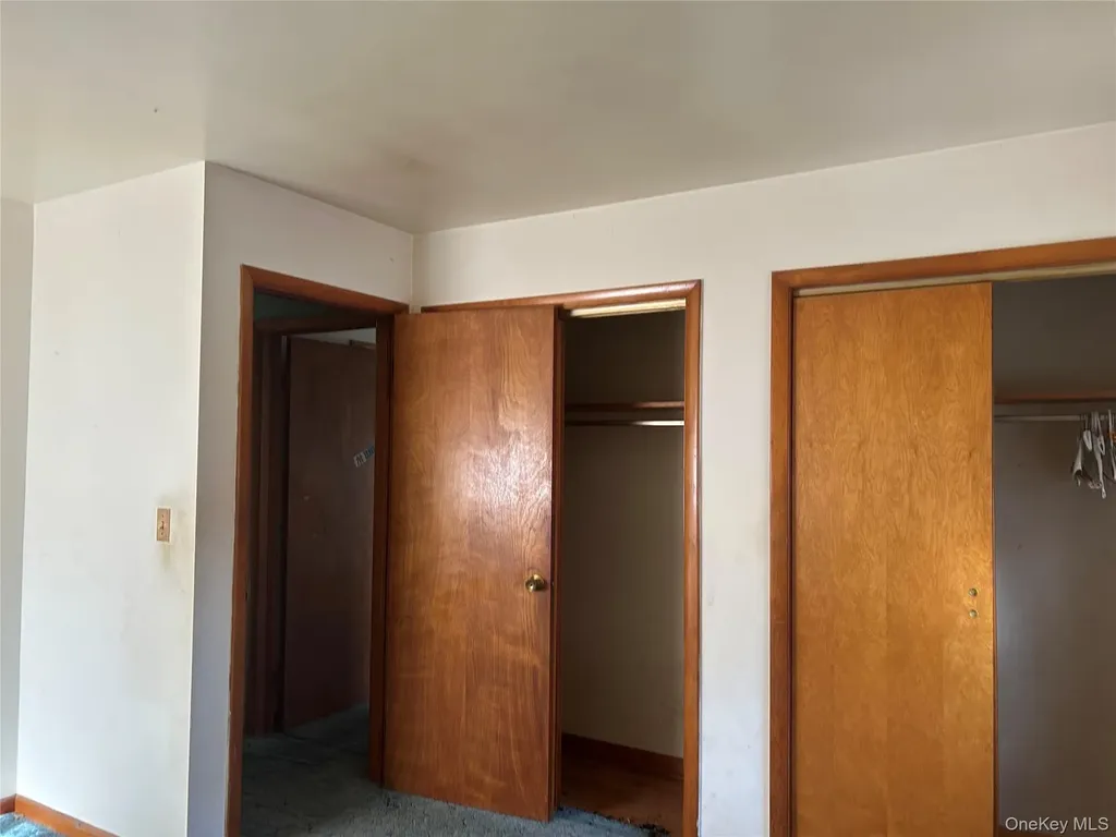 91 Myrtle Avenue New Windsor NY 12553