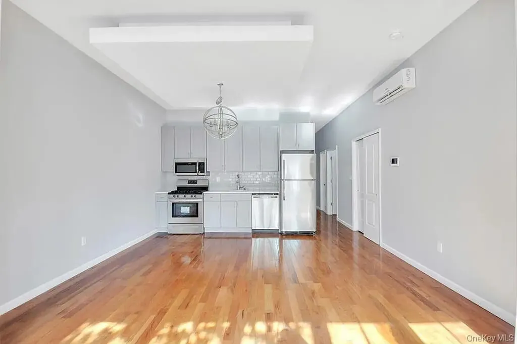 51 Van Siclen Avenue Brooklyn NY 11207