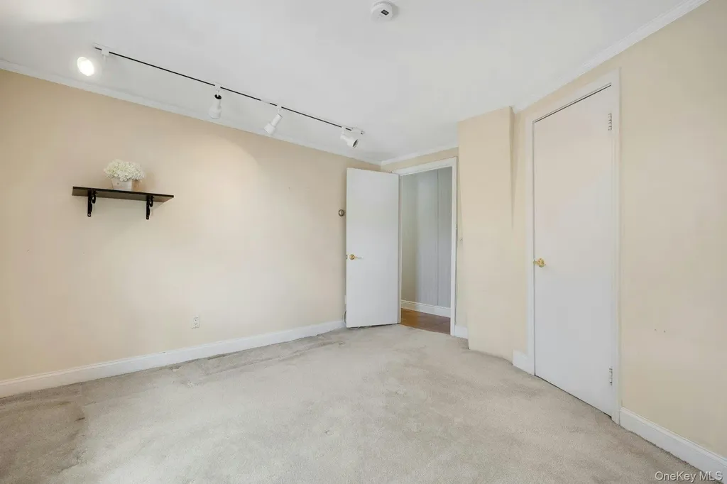 35 Chase Avenue White Plains NY 10606