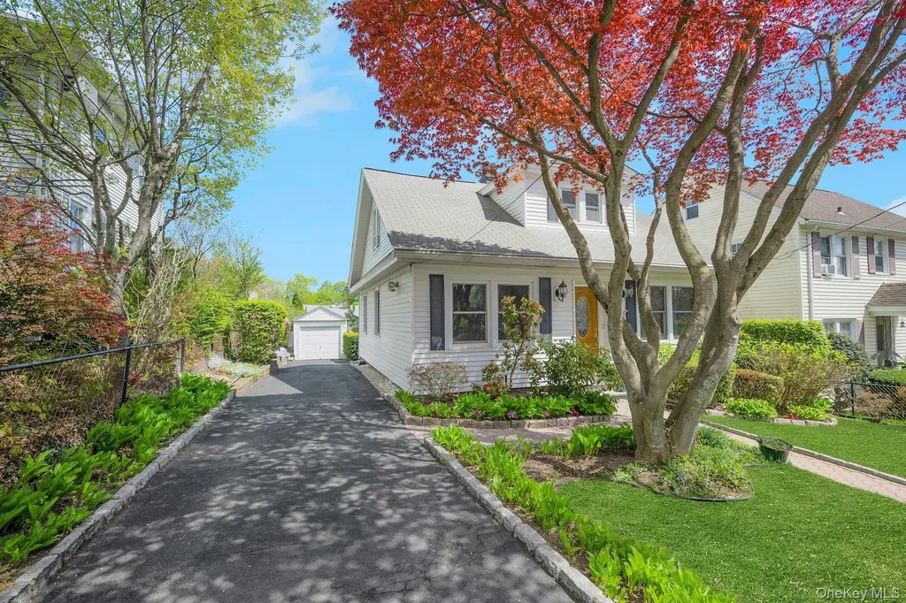 35 Chase Avenue White Plains NY 10606