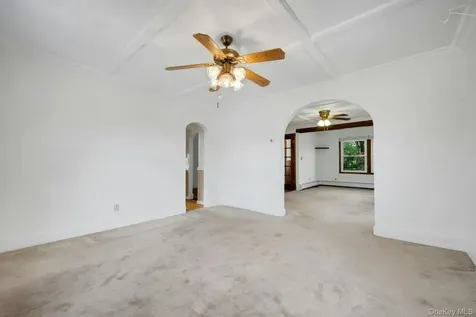 35 Chase Avenue White Plains NY 10606