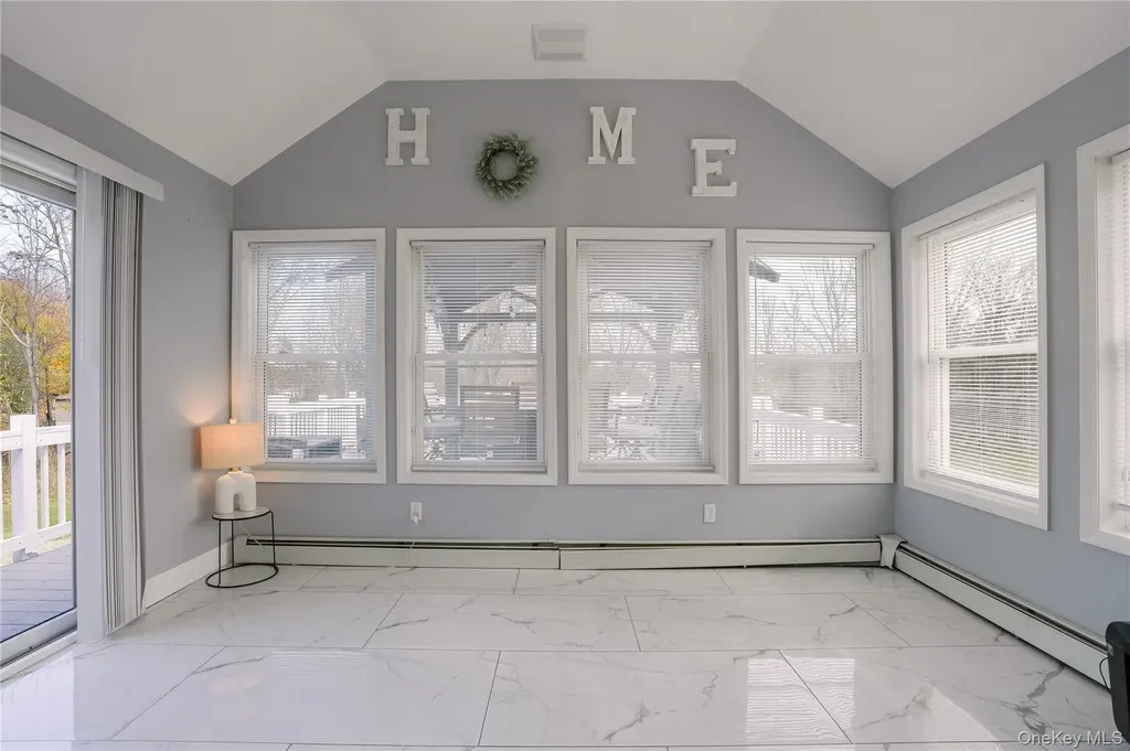 2478 Mt Hope Road Middletown NY 10940